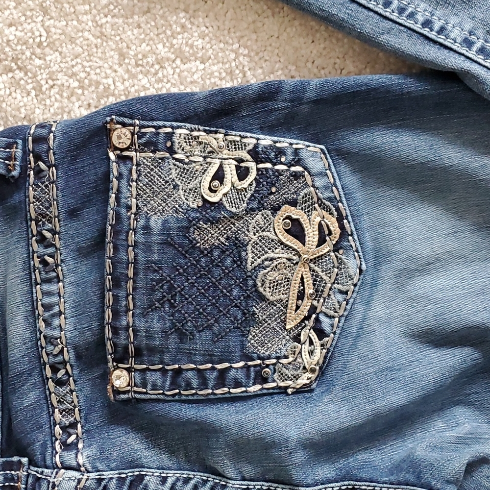 Pants - Picture 4 of 4